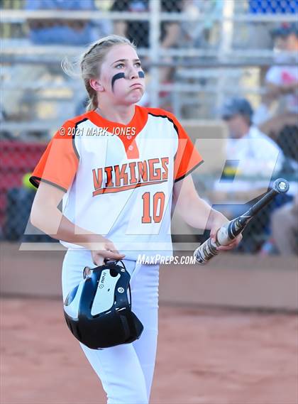 Thumbnail 3 in Williams vs San Manuel (AIA 1A Final)  photogallery.