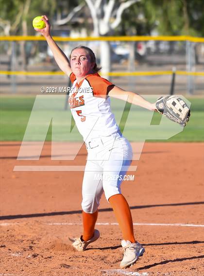 Thumbnail 2 in Williams vs San Manuel (AIA 1A Final)  photogallery.
