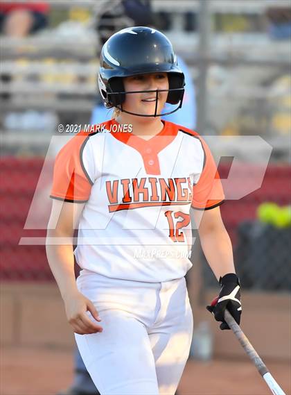 Thumbnail 3 in Williams vs San Manuel (AIA 1A Final)  photogallery.