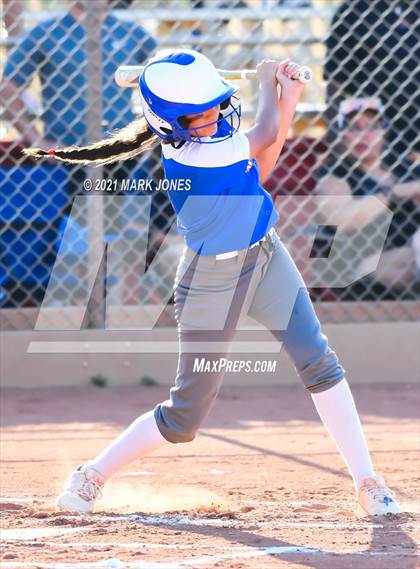 Thumbnail 3 in Williams vs San Manuel (AIA 1A Final)  photogallery.