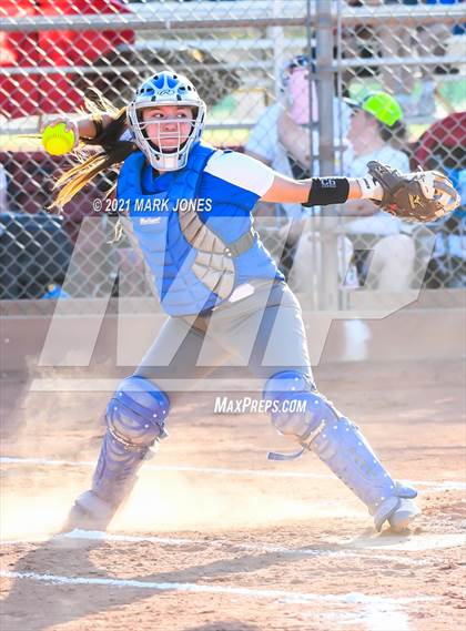 Thumbnail 3 in Williams vs San Manuel (AIA 1A Final)  photogallery.