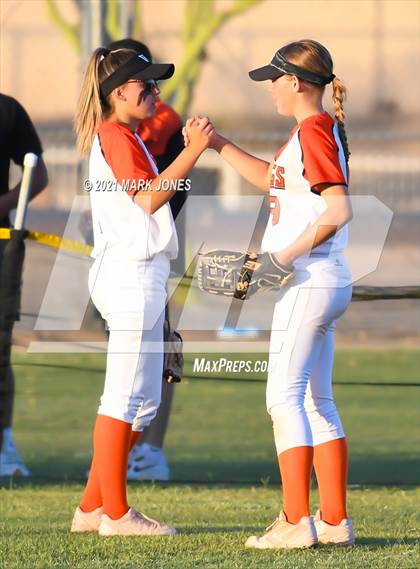 Thumbnail 2 in Williams vs San Manuel (AIA 1A Final)  photogallery.