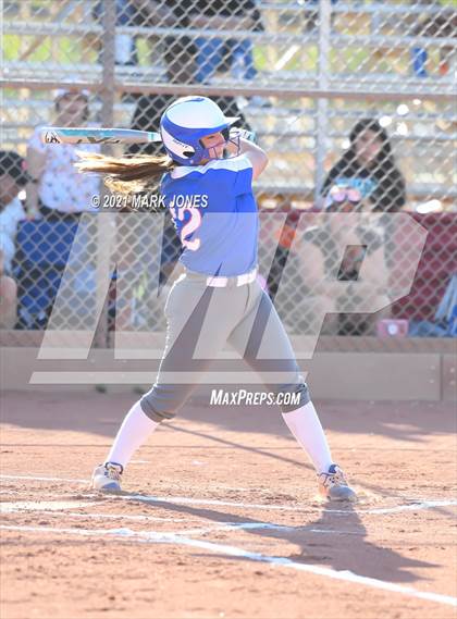 Thumbnail 2 in Williams vs San Manuel (AIA 1A Final)  photogallery.