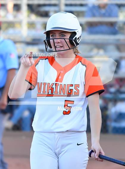 Thumbnail 1 in Williams vs San Manuel (AIA 1A Final)  photogallery.