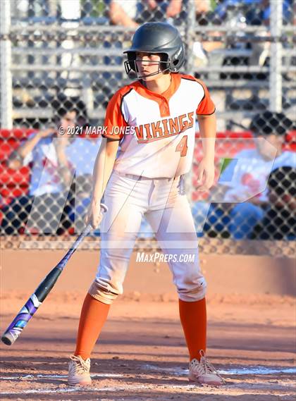 Thumbnail 3 in Williams vs San Manuel (AIA 1A Final)  photogallery.