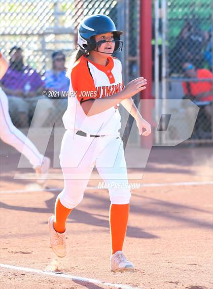 Thumbnail 2 in Williams vs San Manuel (AIA 1A Final)  photogallery.