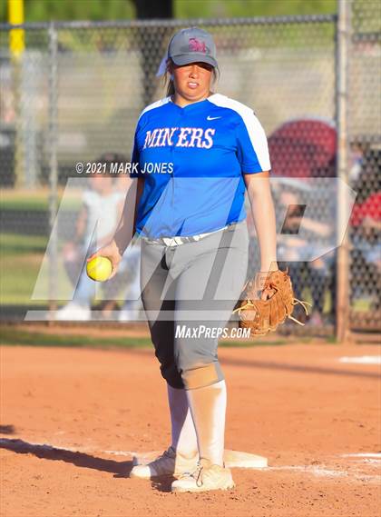 Thumbnail 2 in Williams vs San Manuel (AIA 1A Final)  photogallery.