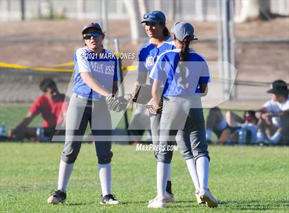Thumbnail 3 in Williams vs San Manuel (AIA 1A Final)  photogallery.