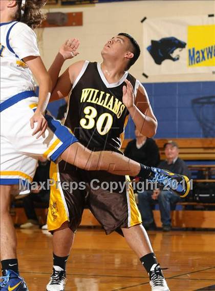 Thumbnail 1 in Williams vs. Faith Christian (Irene Wells Memorial Invitational) photogallery.