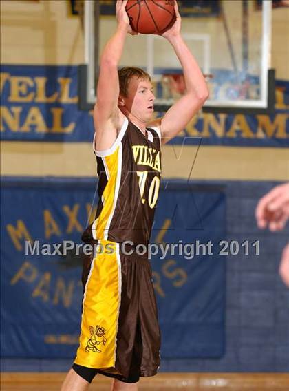 Thumbnail 1 in Williams vs. Faith Christian (Irene Wells Memorial Invitational) photogallery.