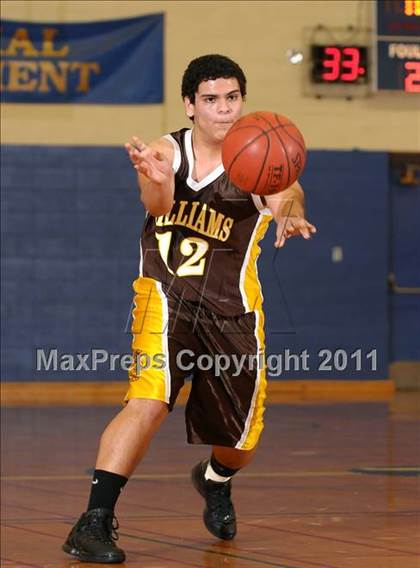 Thumbnail 1 in Williams vs. Faith Christian (Irene Wells Memorial Invitational) photogallery.