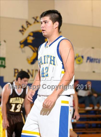 Thumbnail 3 in Williams vs. Faith Christian (Irene Wells Memorial Invitational) photogallery.