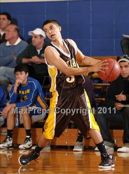 Thumbnail 2 in Williams vs. Faith Christian (Irene Wells Memorial Invitational) photogallery.