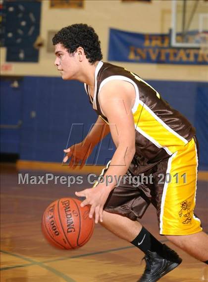 Thumbnail 3 in Williams vs. Faith Christian (Irene Wells Memorial Invitational) photogallery.