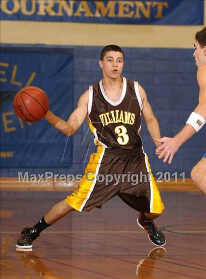 Thumbnail 1 in Williams vs. Faith Christian (Irene Wells Memorial Invitational) photogallery.
