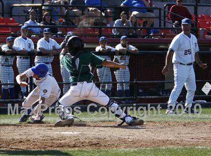 Thumbnail 2 in Grossmont vs. Helix (CIF SDS D2 Final) photogallery.