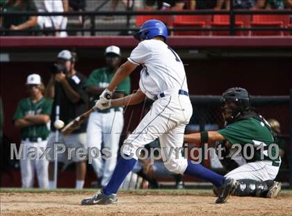 Thumbnail 2 in Grossmont vs. Helix (CIF SDS D2 Final) photogallery.