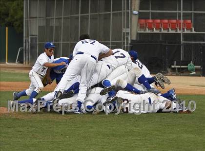 Thumbnail 3 in Grossmont vs. Helix (CIF SDS D2 Final) photogallery.