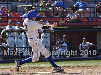 Thumbnail 1 in Grossmont vs. Helix (CIF SDS D2 Final) photogallery.