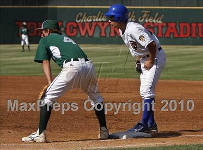 Thumbnail 1 in Grossmont vs. Helix (CIF SDS D2 Final) photogallery.