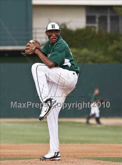 Thumbnail 2 in Grossmont vs. Helix (CIF SDS D2 Final) photogallery.