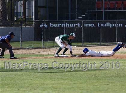 Thumbnail 2 in Grossmont vs. Helix (CIF SDS D2 Final) photogallery.