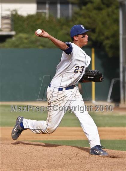 Thumbnail 2 in Grossmont vs. Helix (CIF SDS D2 Final) photogallery.