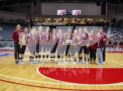 Thumbnail 1 in Iola vs. Crawford (UIL 2A Volleyball Division II Final Medal Ceremony) photogallery.