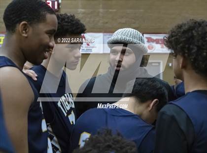Thumbnail 2 in Antelope vs. Inderkum photogallery.