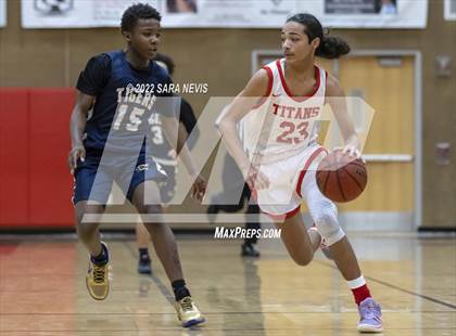 Thumbnail 2 in Antelope vs. Inderkum photogallery.