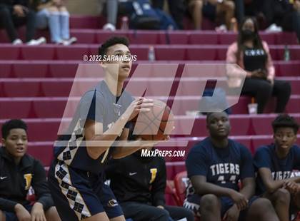 Thumbnail 3 in Antelope vs. Inderkum photogallery.