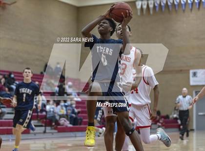 Thumbnail 1 in Antelope vs. Inderkum photogallery.