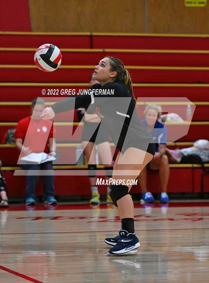 Thumbnail 3 in Analy @ Cardinal Newman photogallery.