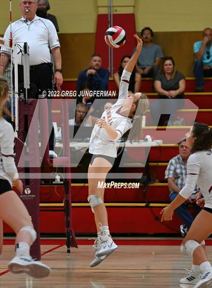 Thumbnail 3 in Analy @ Cardinal Newman photogallery.