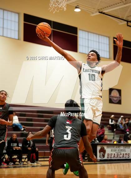 Thumbnail 3 in Fox Creek vs Lakewood (Cayce Roundball Classic) photogallery.