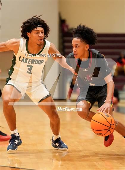 Thumbnail 1 in Fox Creek vs Lakewood (Cayce Roundball Classic) photogallery.