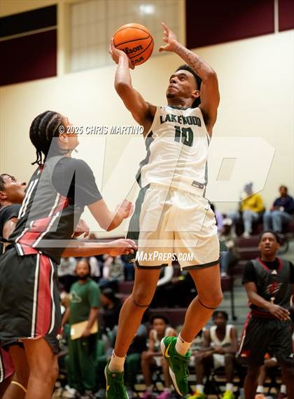 Thumbnail 1 in Fox Creek vs Lakewood (Cayce Roundball Classic) photogallery.