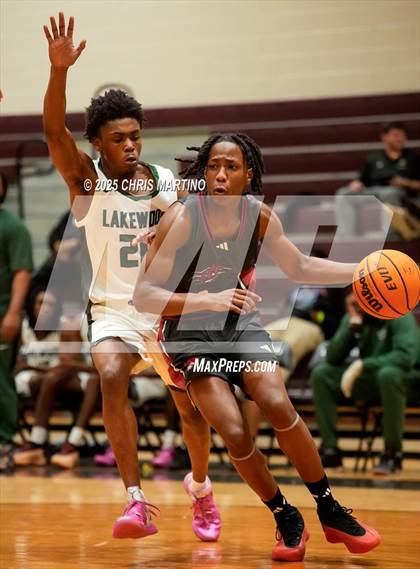 Thumbnail 1 in Fox Creek vs Lakewood (Cayce Roundball Classic) photogallery.