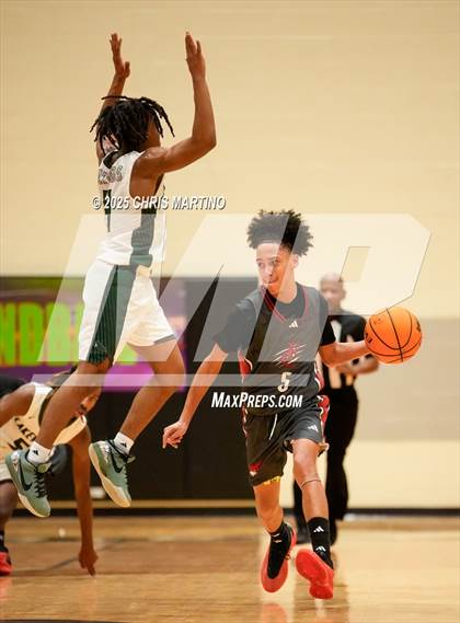 Thumbnail 3 in Fox Creek vs Lakewood (Cayce Roundball Classic) photogallery.