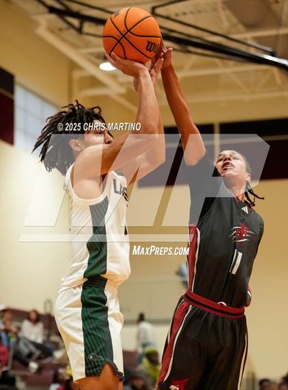 Thumbnail 3 in Fox Creek vs Lakewood (Cayce Roundball Classic) photogallery.
