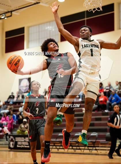 Thumbnail 2 in Fox Creek vs Lakewood (Cayce Roundball Classic) photogallery.