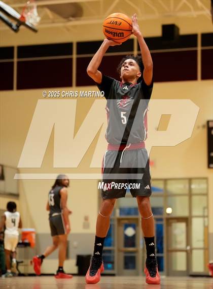 Thumbnail 2 in Fox Creek vs Lakewood (Cayce Roundball Classic) photogallery.