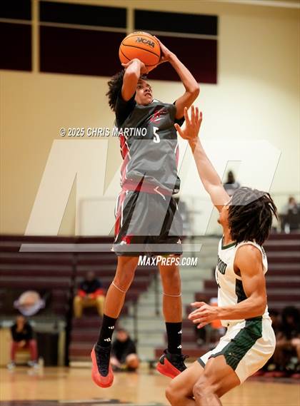 Thumbnail 2 in Fox Creek vs Lakewood (Cayce Roundball Classic) photogallery.