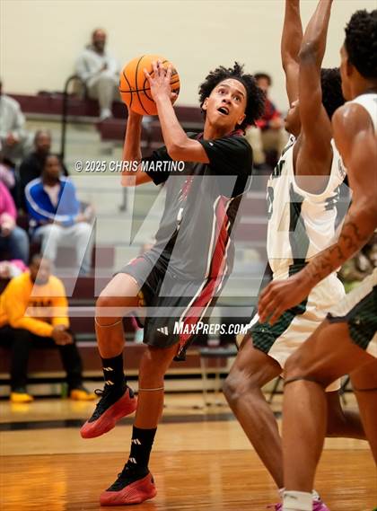 Thumbnail 2 in Fox Creek vs Lakewood (Cayce Roundball Classic) photogallery.