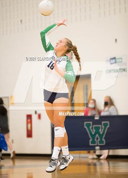 Thumbnail 3 in Chantilly @ Woodgrove photogallery.