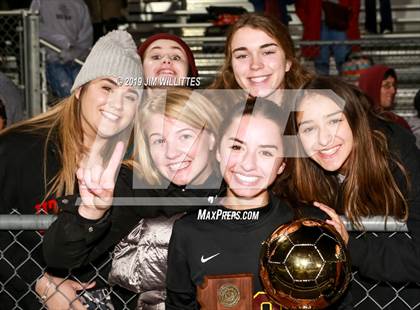 Thumbnail 1 in Catalina Foothills vs. Salpointe Catholic (AIA 4A Final Award Photos) photogallery.