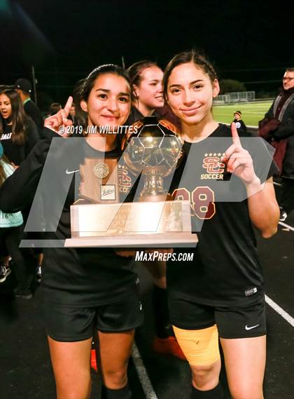 Thumbnail 3 in Catalina Foothills vs. Salpointe Catholic (AIA 4A Final Award Photos) photogallery.