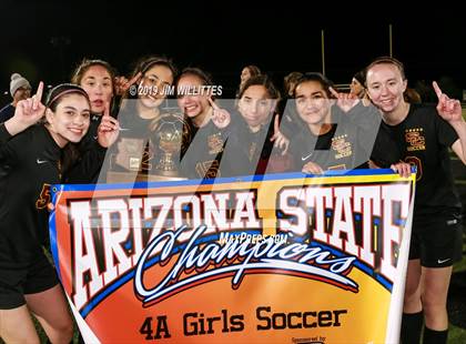 Thumbnail 1 in Catalina Foothills vs. Salpointe Catholic (AIA 4A Final Award Photos) photogallery.