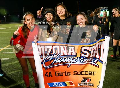 Thumbnail 1 in Catalina Foothills vs. Salpointe Catholic (AIA 4A Final Award Photos) photogallery.