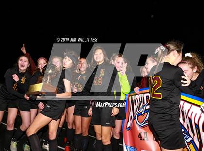 Thumbnail 3 in Catalina Foothills vs. Salpointe Catholic (AIA 4A Final Award Photos) photogallery.